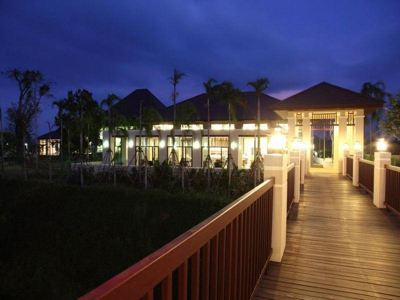 Leaves Valley Resort Nong Ya Plong Esterno foto